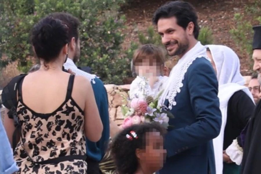 Παντρεύτηκαν Αυγουστίδης ‑ Κρασσά: Οι λαμπεροί καλεσμένοι τους