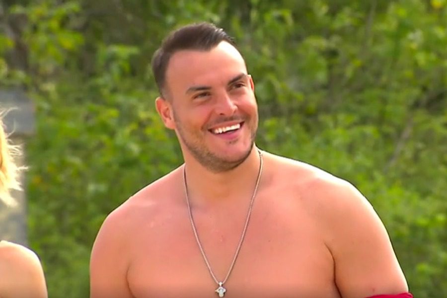Εισέβαλε στο Survivor και τρέλανε τους Διάσημους