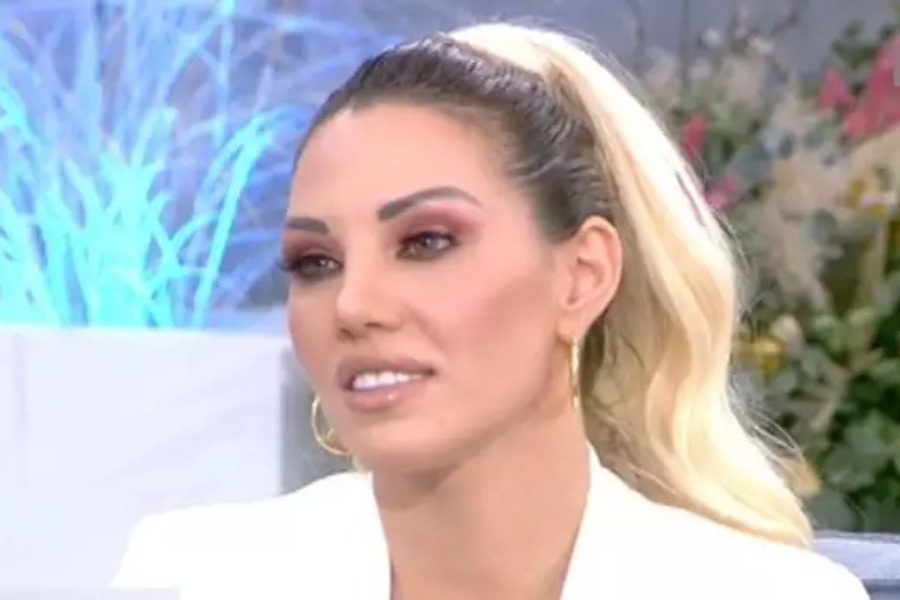 Σοκάρει η Σάσα Μπάστα: Πέθανε ο πατέρας μου και το έμαθα μετά από μήνες, όταν ήθελαν λεφτά