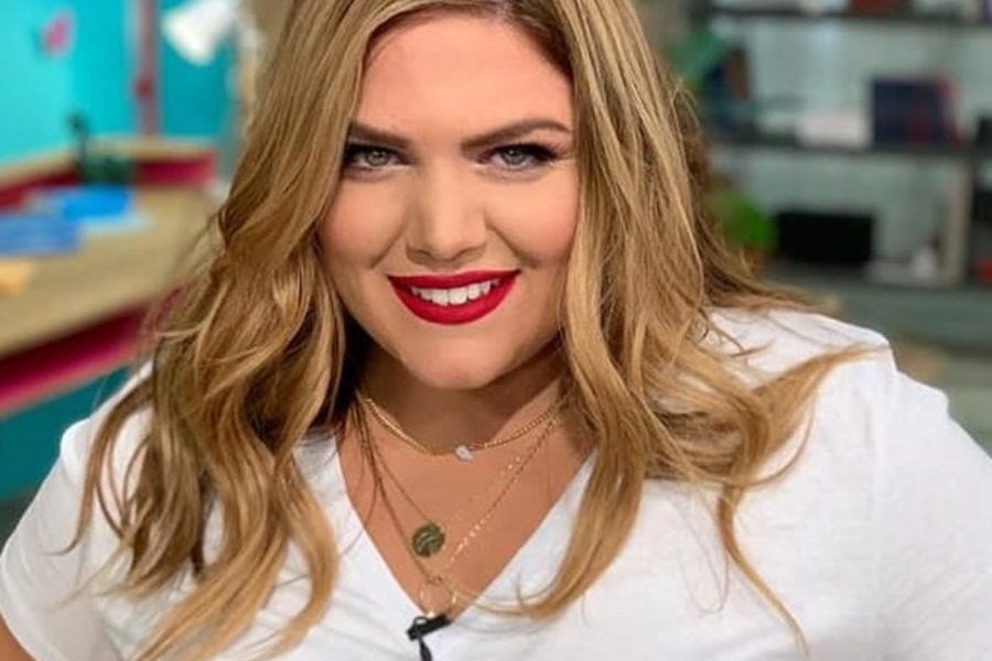 Tρελή αλλαγή και νέο look για τη Δανάη Μπάρκα