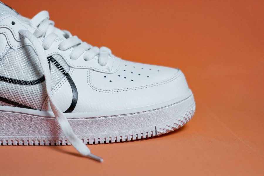 9+1 τρόποι για να συνδυάσετε τέλεια τα Nike Air Force One σας