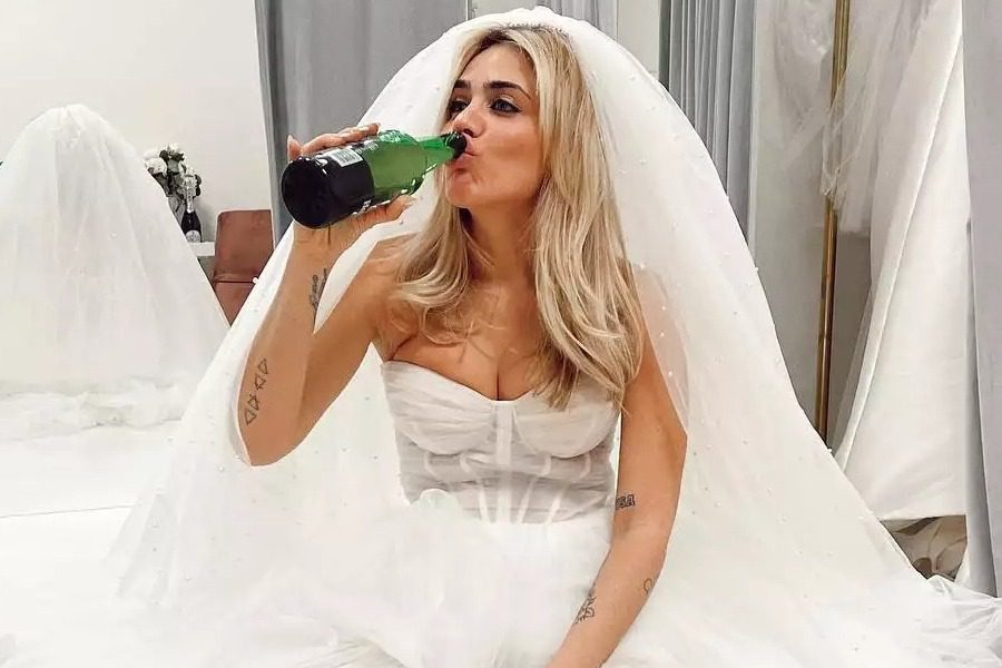Κόνι Μεταξά – Μάριος Καπότσης: Το ξέφρενο pre‑wedding πάρτι λίγο πριν τον γάμο