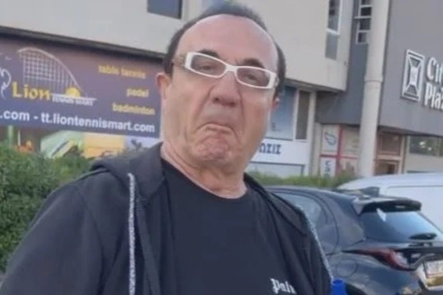 Η Κόνι Μεταξά έμεινε από βενζίνη και ο Λευτέρης Πανταζής της πήγε ένα μπιτόνι