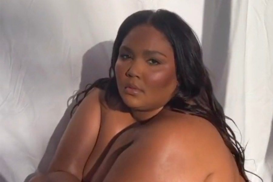 H Lizzo γuμνή στο Instagram: Το βίντεο που έφτασε τα 2 εκατ. likes