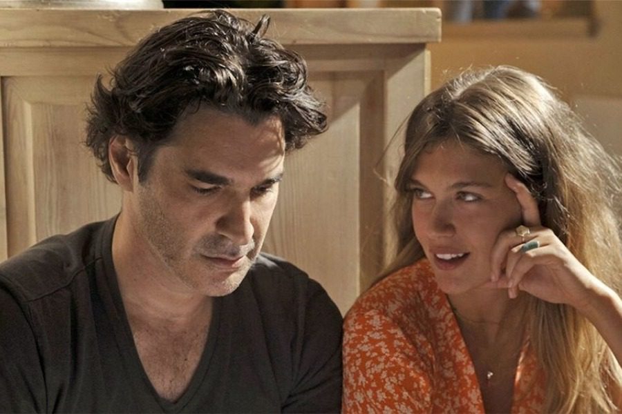 Netflix: Πόσο κόστισε το χρυσό εισιτήριο για το Maestro