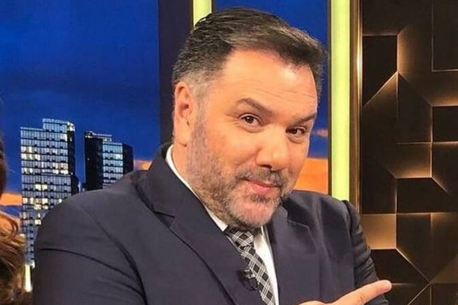 Γρηγόρης Αρναούτογλου: Έξαλλος με τον καθηγητή στο Ίλιον ο παρουσιαστής