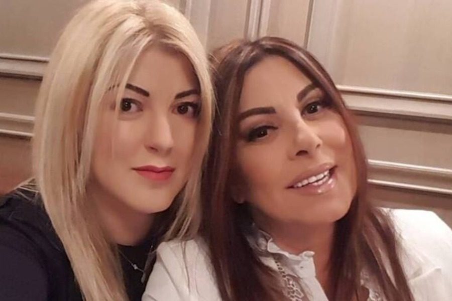 Η κόρη της Αντζελας Δημητρίου απαντά στην κόντρα της μαμάς της με την Καίτη Γαρμπή