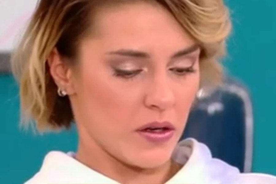 Κάτια Ταραμπάνκο: Ξέσπασε σε δάκρυα για τον πόλεμο στην Ουκρανία