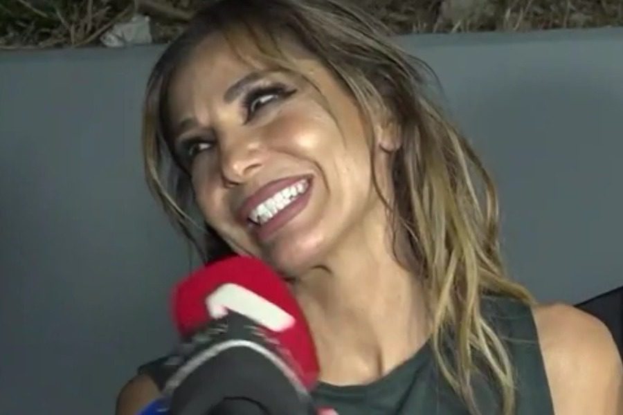 Δέσποινα Βανδή: «Αφιέρωσα τραγούδι στον Βασίλη, αλλά δεν με πρόσεξε»