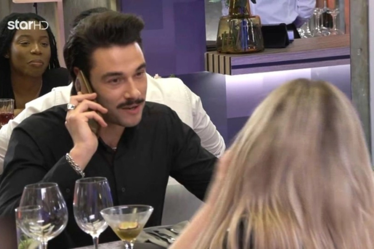 Παίκτης στο First Dates πήρε τηλέφωνο τη μαμά του να την ρωτήσει αν έχει αλλεργία: «Δεν υπάρχει αυτό, 35 χρονών μαντράχαλος»