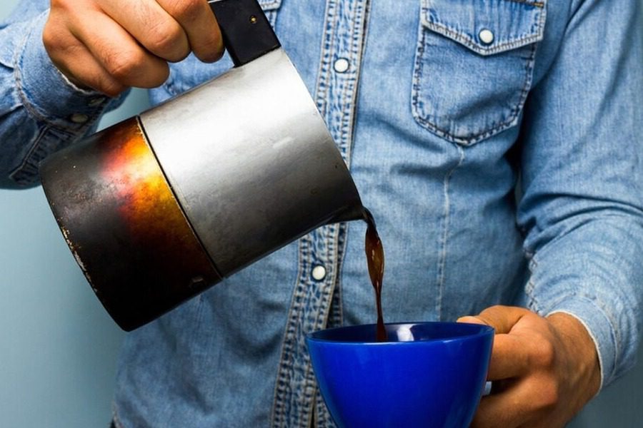 Γιατί ο πρωινός καφές είναι ο πιο βλαβερός και σε οδηγεί σε σοβαρή