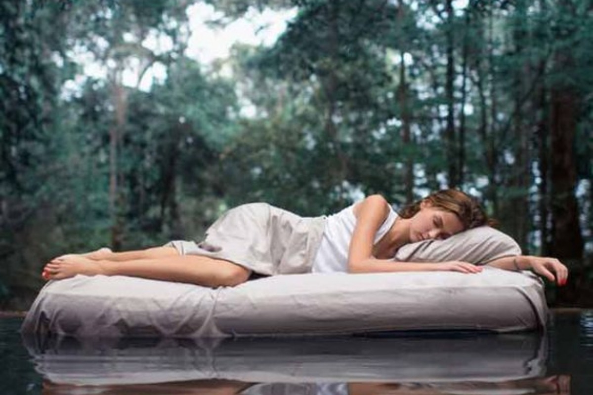 3 Tips που θα σε βοηθήσουν να κοιμάσαι πιο καλά