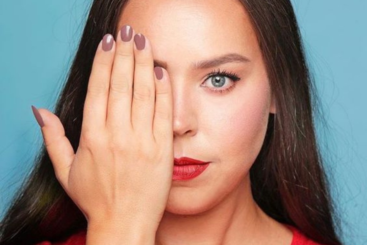 4 καθημερινά λάθη στο μακιγιάζ που σε μεγαλώνουν σύμφωνα με τους makeup artists