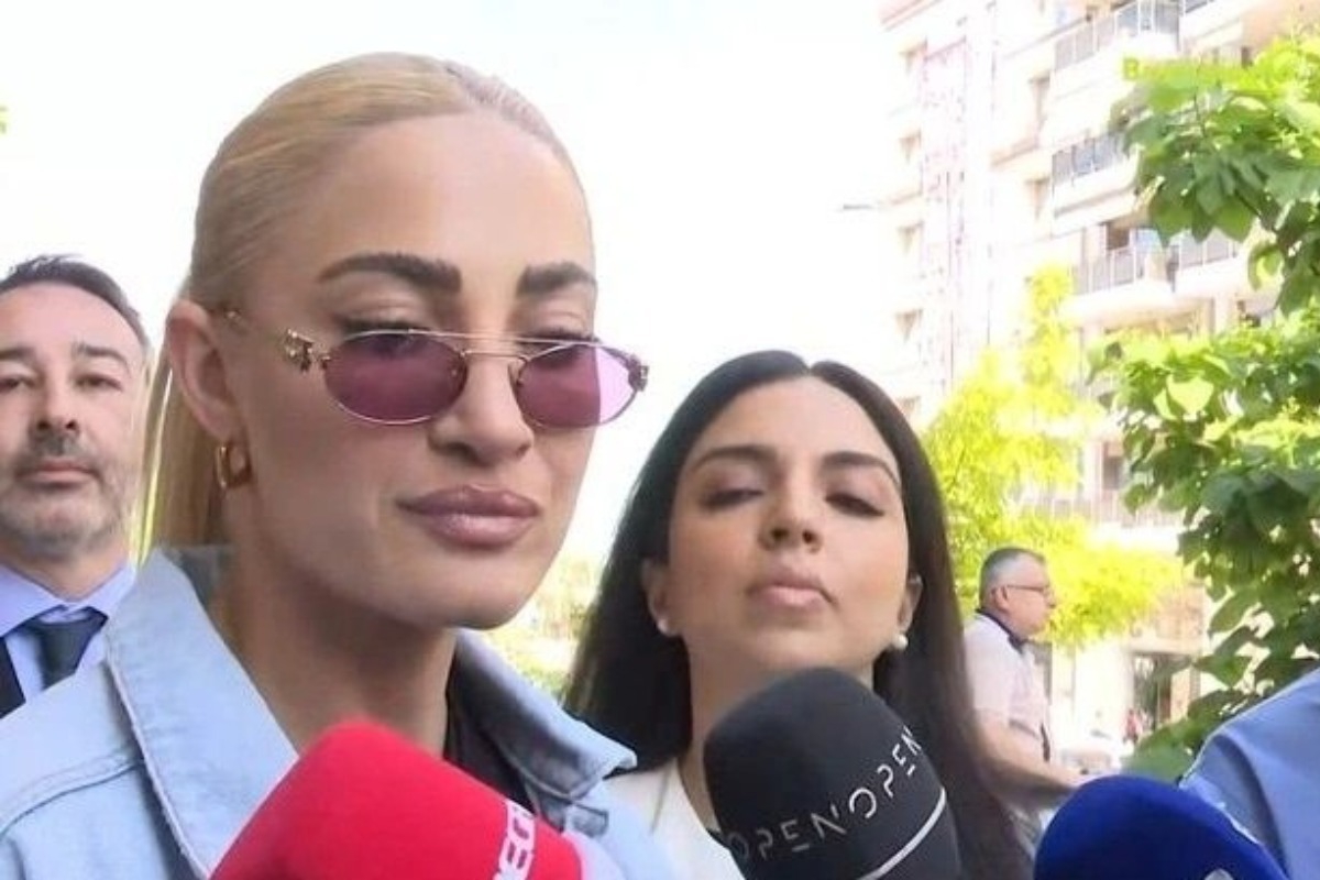 Ιωάννα Τούνη: «Διεστραμμένοι και ανώμαλοι… Είναι έξω και γελάνε»