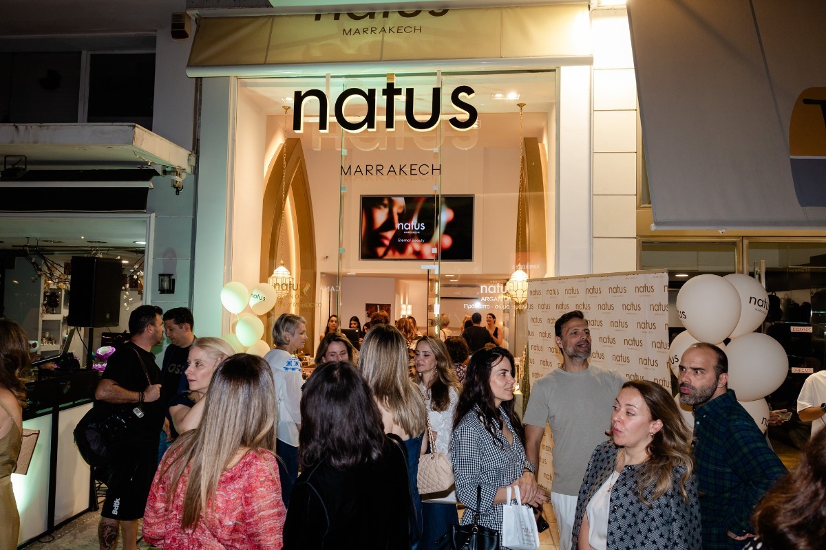 Η NATUS γιόρτασε το πρώτο της κατάστημα κόσμημα στην Ελλάδα με ένα μοναδικό Glamorous Street Event