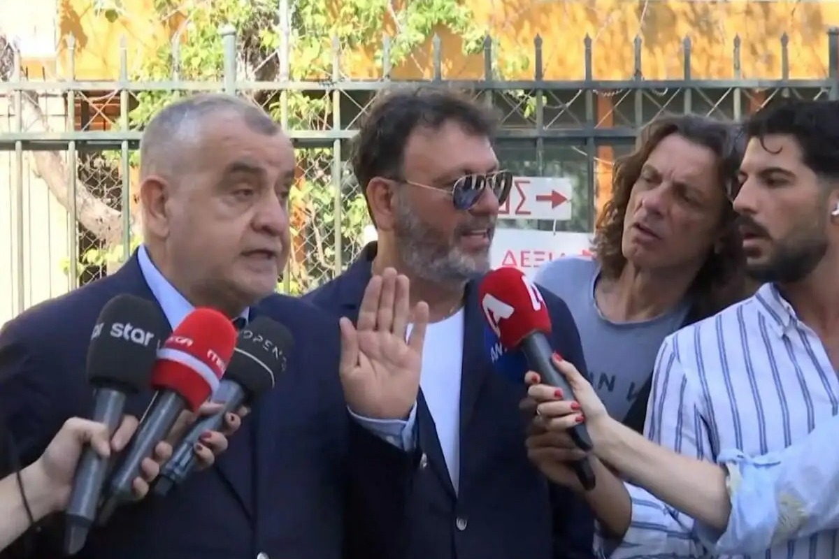 Ξέσπασε ο Στάθης Αγγελόπουλος: «25 χρόνια έχω το βάρος της Μαρίας, να αφήσει εμένα και τον γιο μου στην ησυχία μας» – Αναβλήθηκε η δίκη