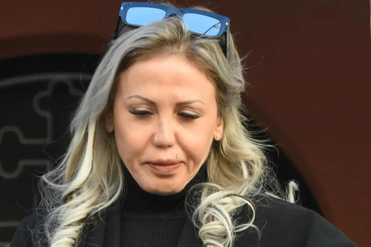 Αννα Φλωρινιώτη: Ανησυχία με την ανάρτησή της – Η φωτογραφία με χειρουργική ρόμπα στο νοσοκομείο