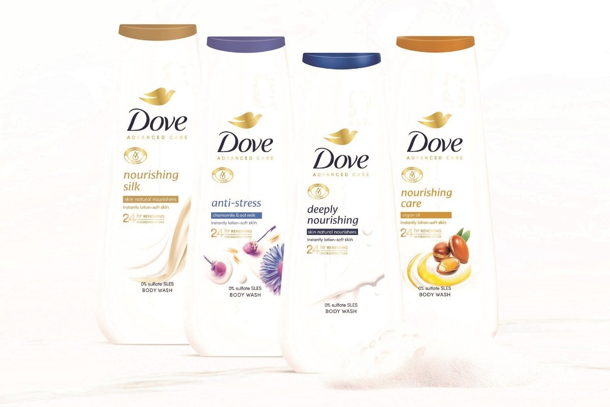 Νέα σειρά αφρόλουτρων Dove Advanced Care: 24ωρη αίσθηση ενυδάτωσης απευθείας από το ντους!