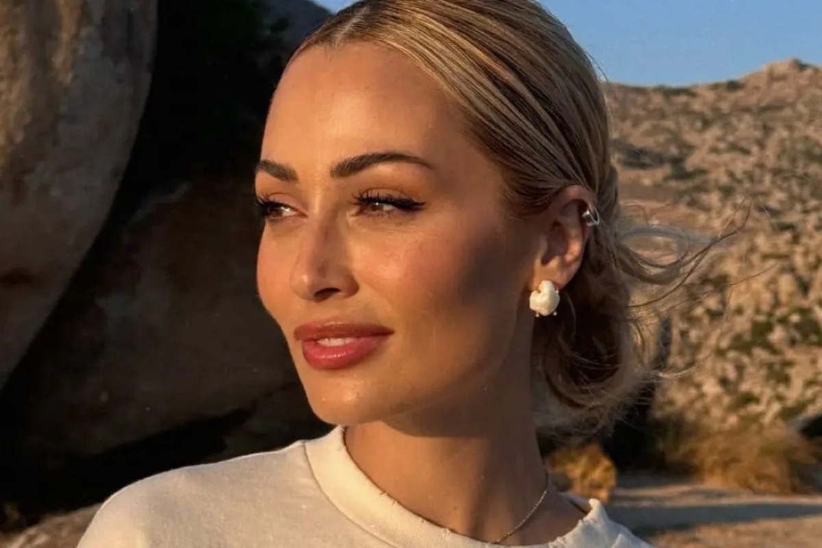 Ξεσπά η Ελένη Βουλγαράκη: «Εμετική ηλιθιότητα από μικρόψυχους» – Βίντεο