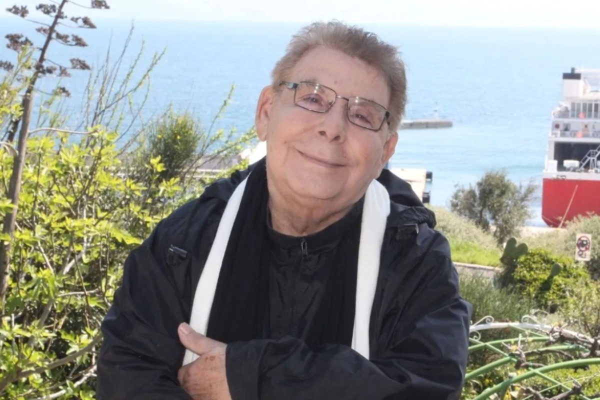 Γιάννης Γαλάτης: Πουλάω την πολυκατοικία μου στη Ραφήνα για να συντηρήσω 22 οικογένειες