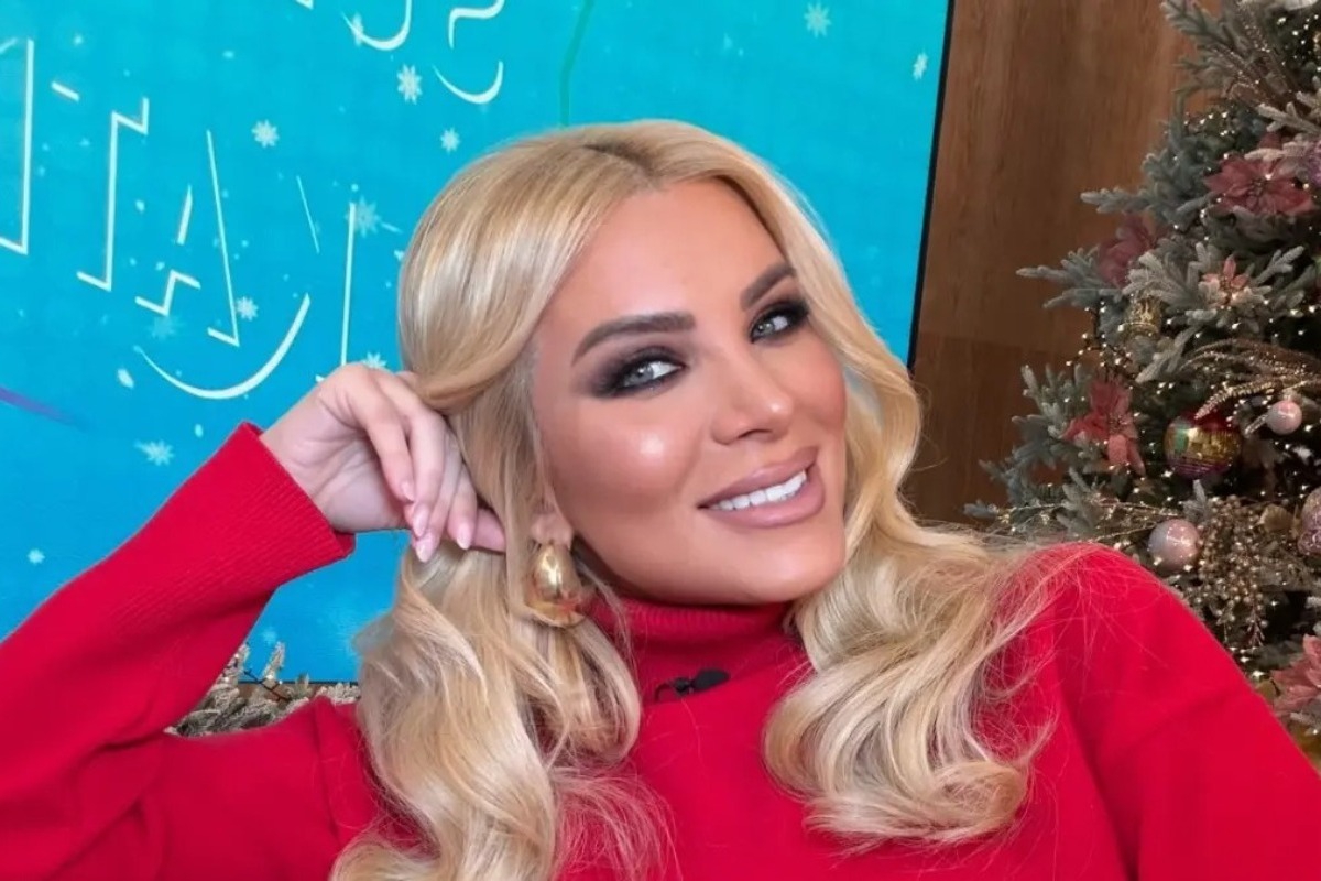 Καινούργιου: «Έχω πρηστεί από την εγκυμοσύνη και νιώθω ότι το πρόσωπό μου σαν μπάλα»