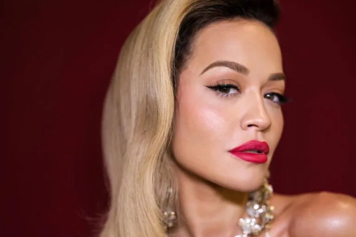 Αγνώριστη η Rita Ora ‑ Η τεράστια αλλαγή της