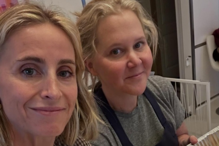 Η Amy Schumer έχασε 77 κιλά και πόσταρε φωτογραφίες της