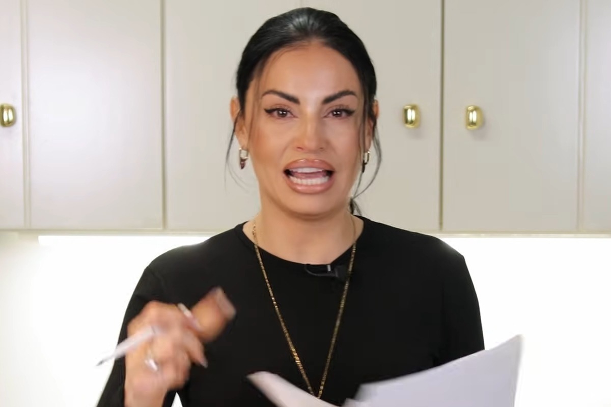 Δήμητρα Αλεξανδράκη: «Με πήρε μια γυναίκα τηλέφωνο και μου είπε ότι θα σας κατασχέσουμε τα πάντα»