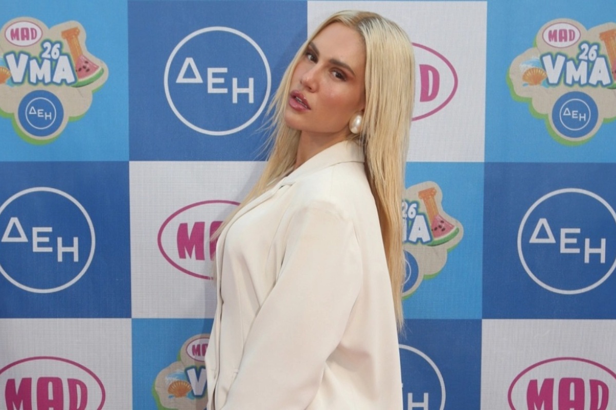 Έλενα Τσαγκρινού: Πρέπει να σταματήσει αυτό το αστείο με τον Λάμπρο Κωνσταντάρα, δεν περιμέναμε ότι θα πάρει τέτοια έκταση