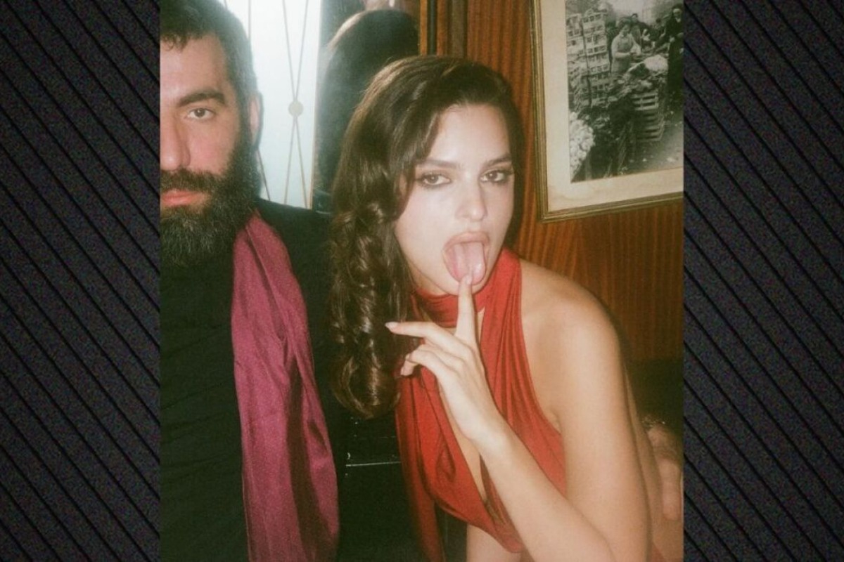 Η Έμιλι Ραταϊκόφσκι ποζάρει με τον Ρομέν Γαβρά στο Instagram