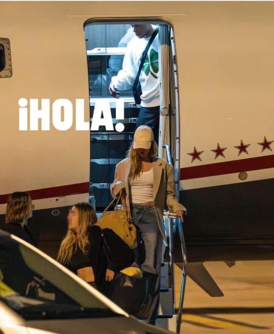 Κανείς δεν το περίμενε: Η καλλονή Έστερ Εξπόζιτο σε τρυφερά τετ α τετ με σούπερ σταρ της μπάλας