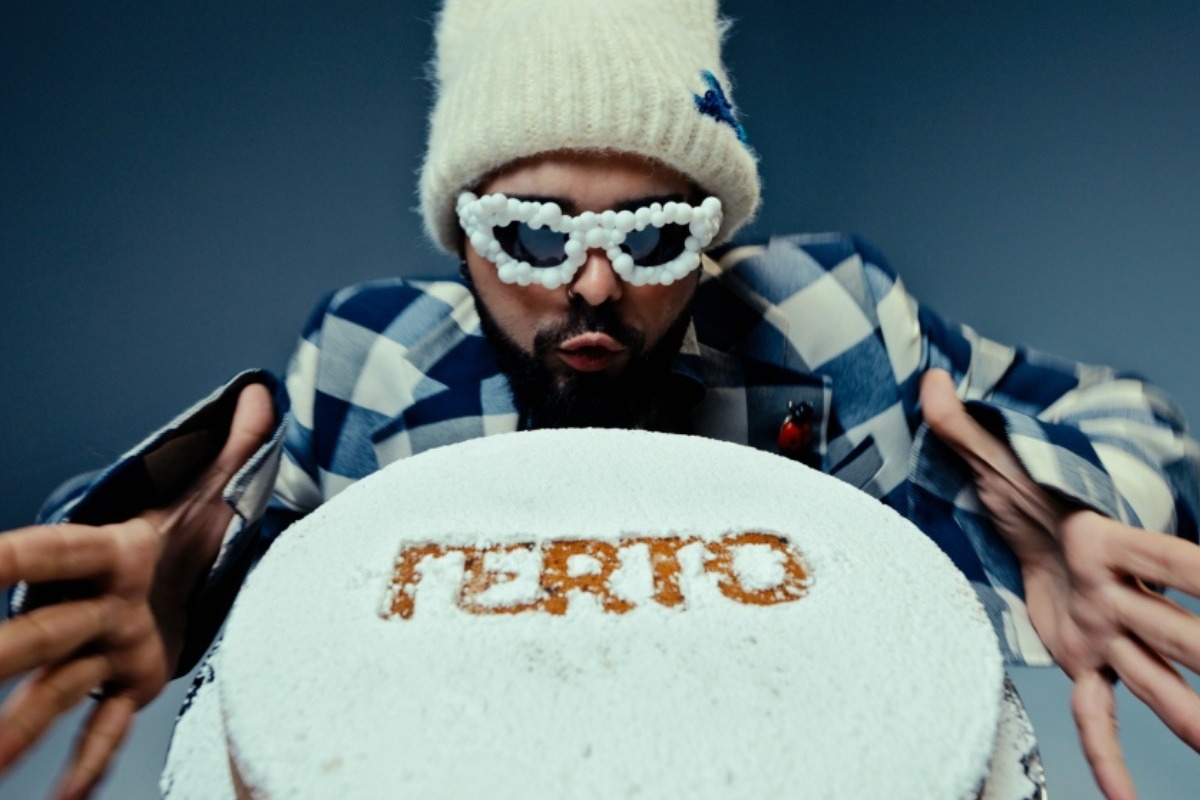 Akylas: Αυτό είναι το videoclip για το Ferto που θα εκπροσωπήσει την Ελλάδα στη Eurovision 2026