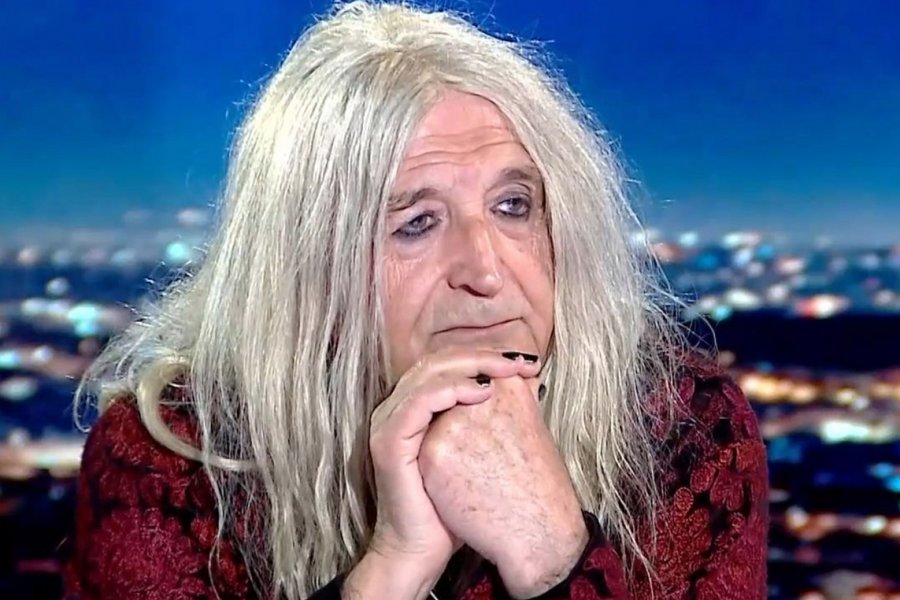 Η νέα ανακοίνωση του Νίκου Καρβέλα για την κόντρα του με την Αννα Βίσση