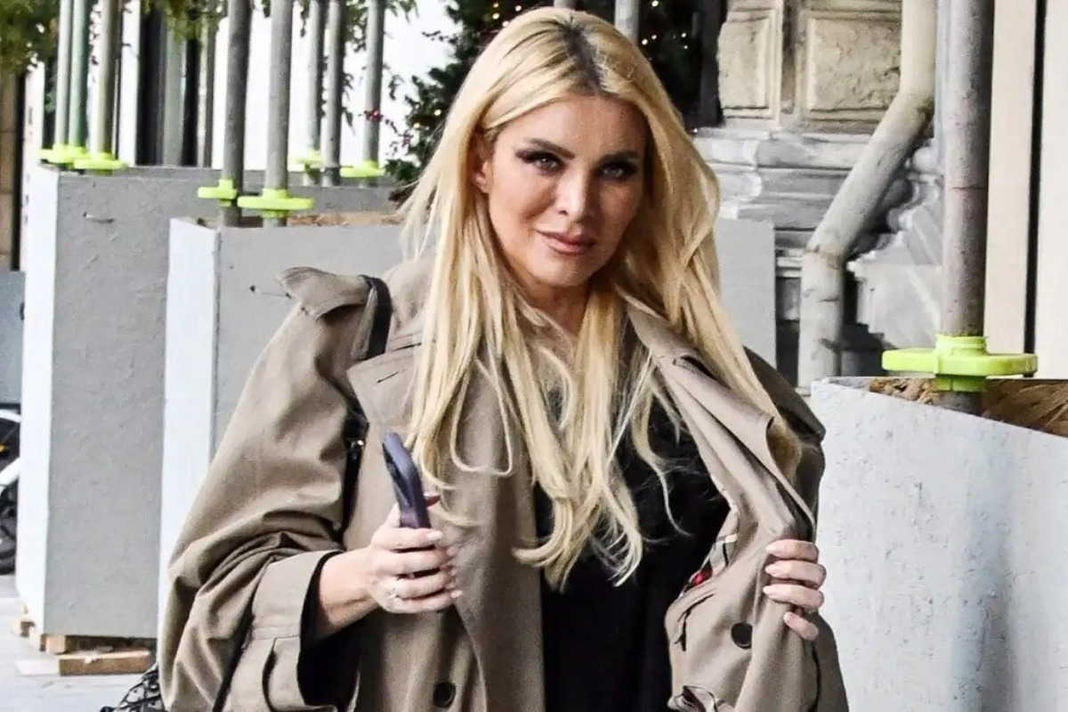 Κατερίνα Καινούργιου: Το συμβολικό δώρο για την κόρη της, από τον αδελφό του Παναγιώτη Κουτσουμπή