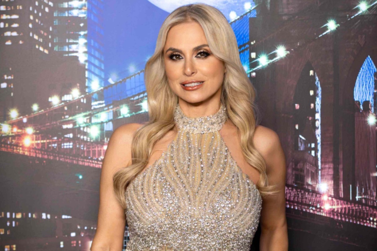 Ζωή Κρονάκη για τον σύζυγό της: Τον γνώρισα σε ένα μαγαζί από προξενιό για άλλη γυναίκα, η οποία εξαφανίστηκε