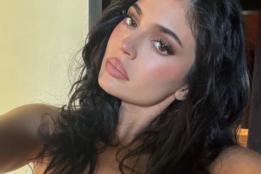 «Μαμά, γιατί είστε διάσημοι;»: Η Κάιλι Τζένερ λύγισε όταν το εξήγησε στην 8χρονη κόρη της