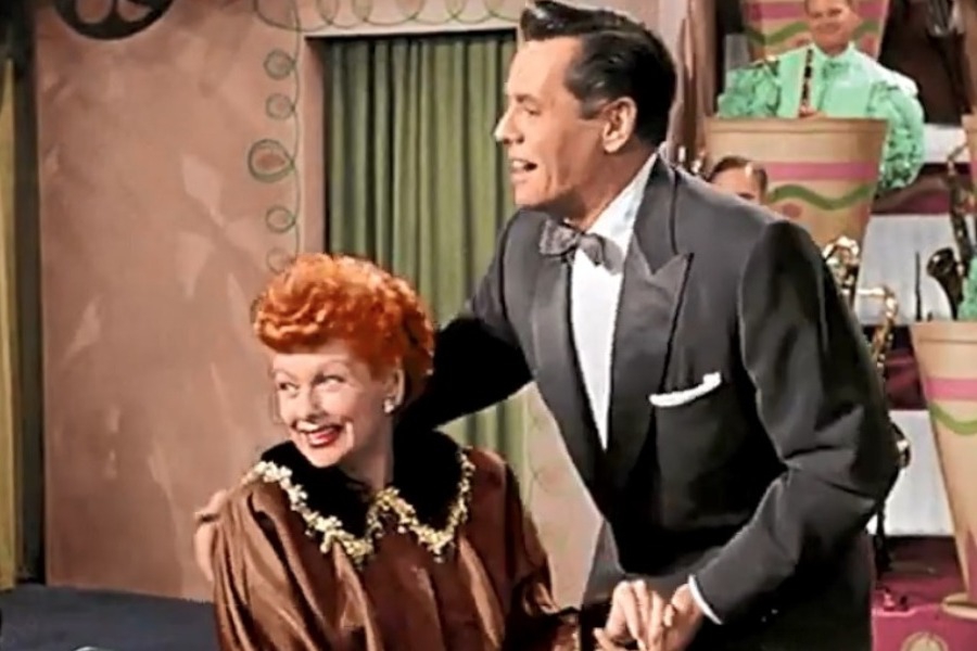 Η Lucille Ball έκανε την τηλεόραση να πει για πρώτη φορά τη λέξη που όλοι φοβόντουσαν