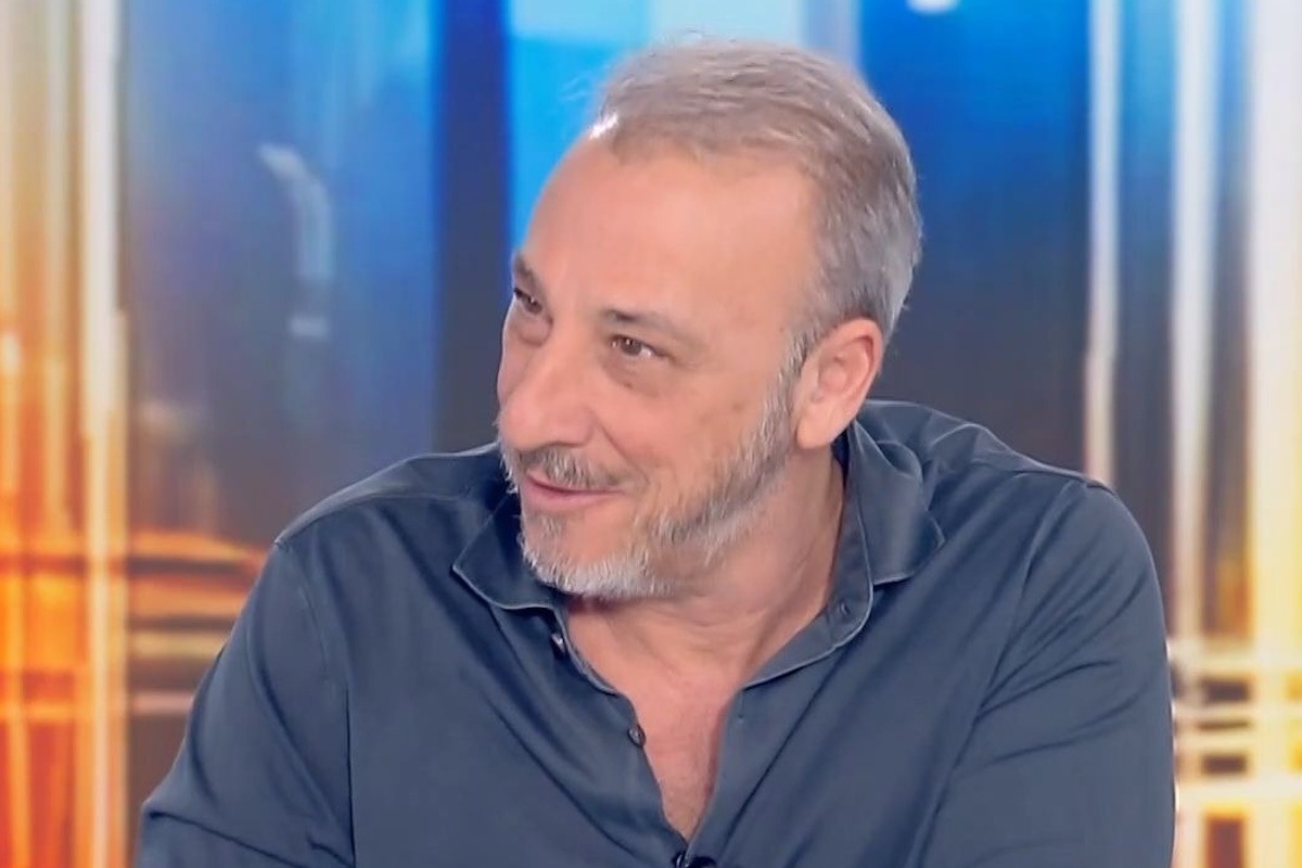 Μίνως Μάτσας: Η πρώτη δήλωση μετά τη χρήση διάταξης για τη συνεπιμέλεια από την Όλγα Κεφαλογιάννη