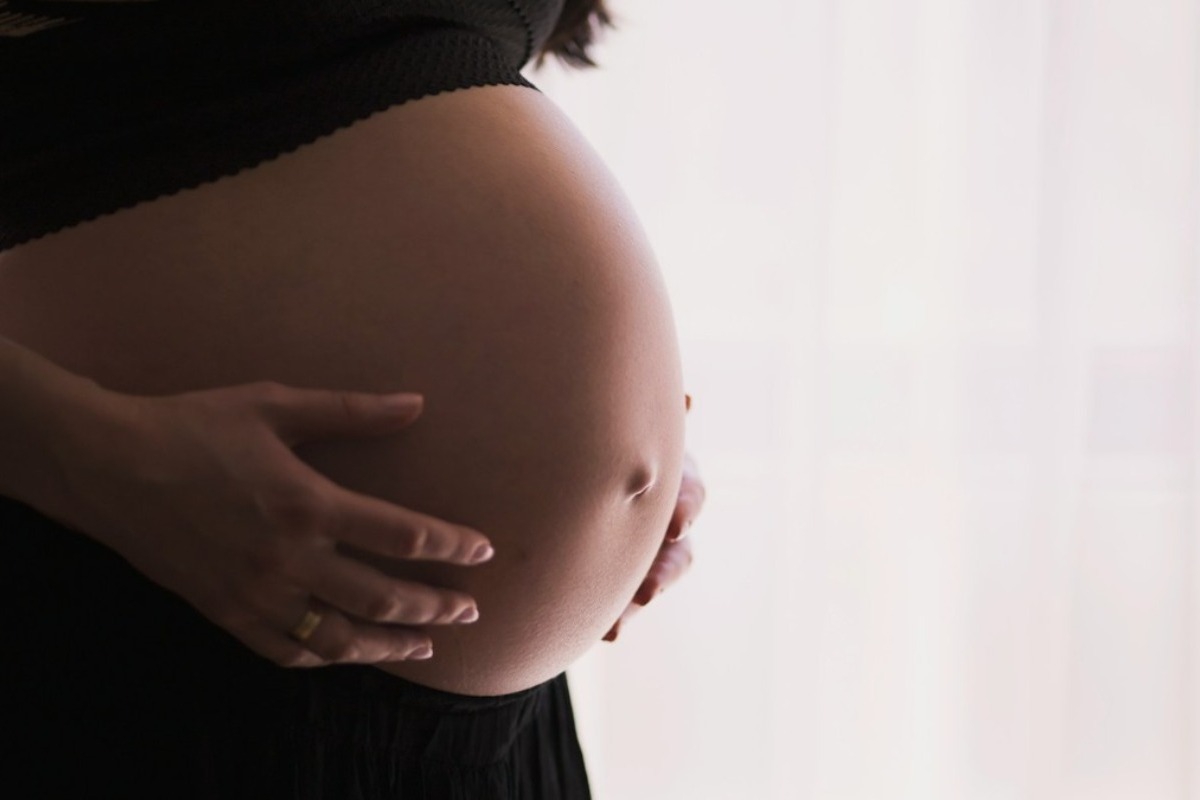 Έγκυος γνωστή Ελληνίδα influencer ‑ Οι φωτογραφίες με φουσκωμένη κοιλιά