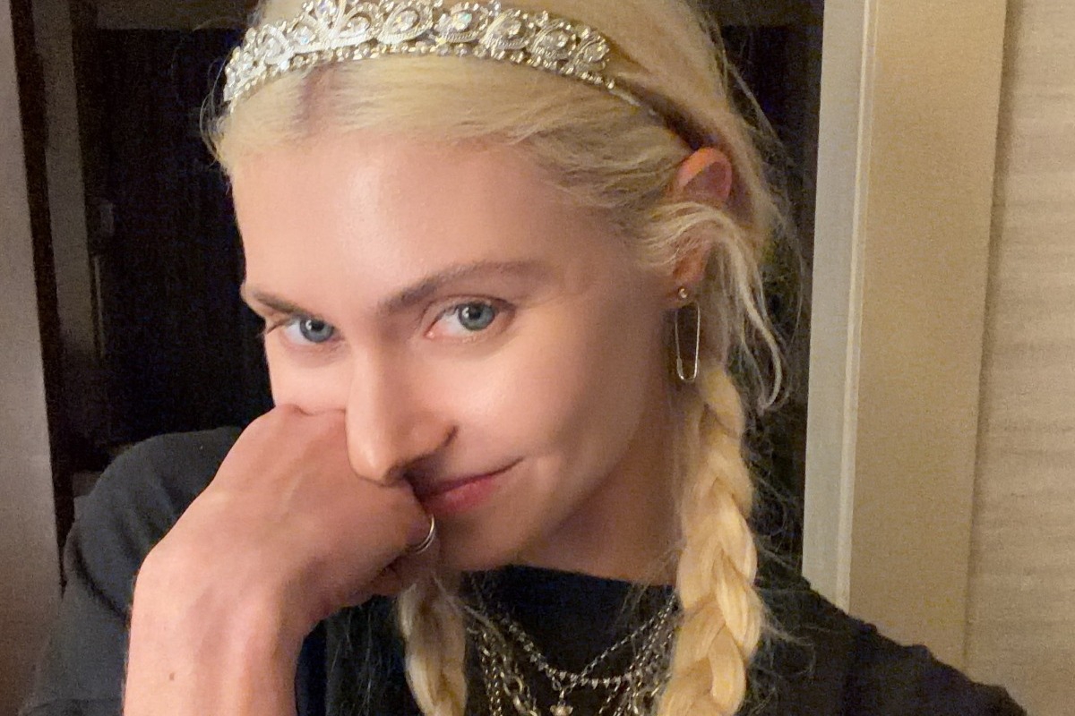 Από παιδί‑σταρ σε frontwoman ροκ μπάντας: Η ζωή της Taylor Momsen μετά το «Gossip Girl»