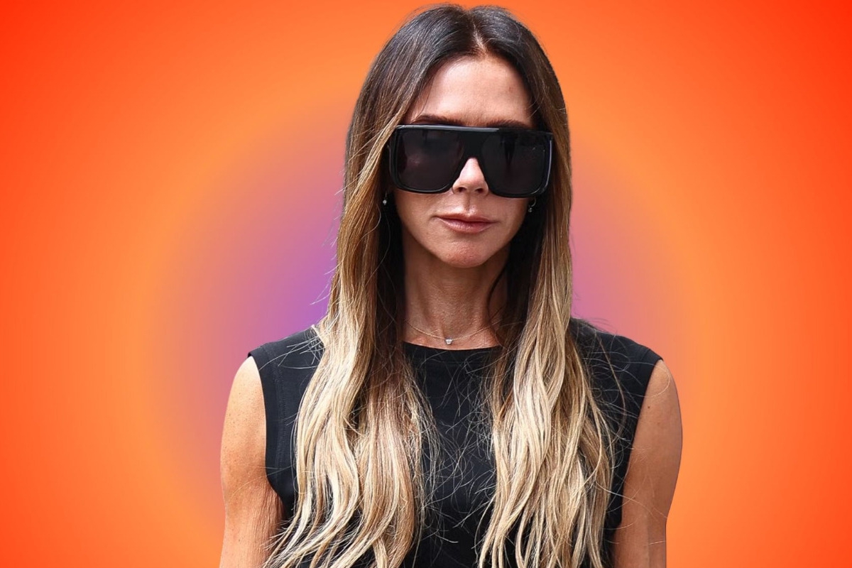 Η Victoria Beckham έφερε πίσω μια πολύ παλιά μόδα στα μαλλιά