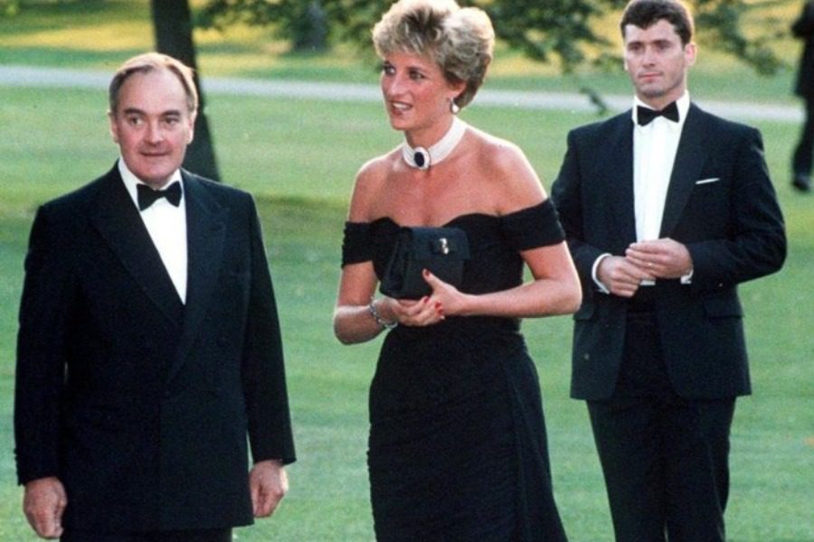 Η ιστορία πίσω από το φόρεμα εκδίκησης της Diana