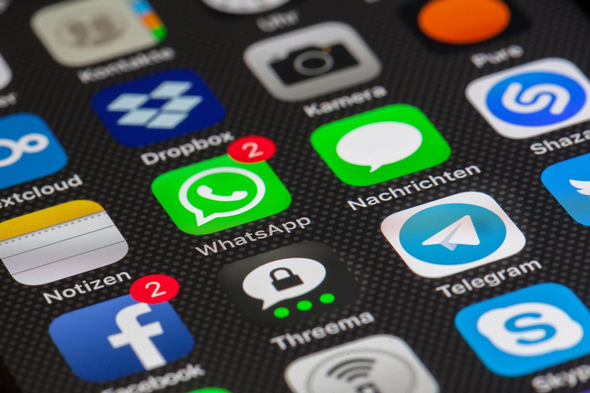 Όριο ηλικίας στα social media τα 15 έτη ‑ Πώς θα γίνεται ο έλεγχος από το 2027